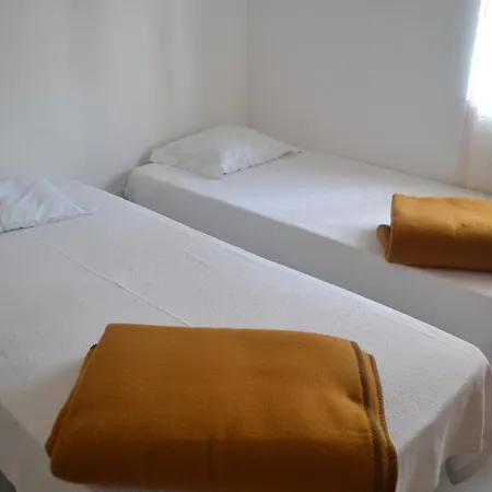 Low Cost Pensión Vila Real de Santo António