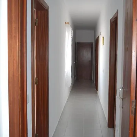 Low Cost Πανσιόν Vila Real de Santo António
